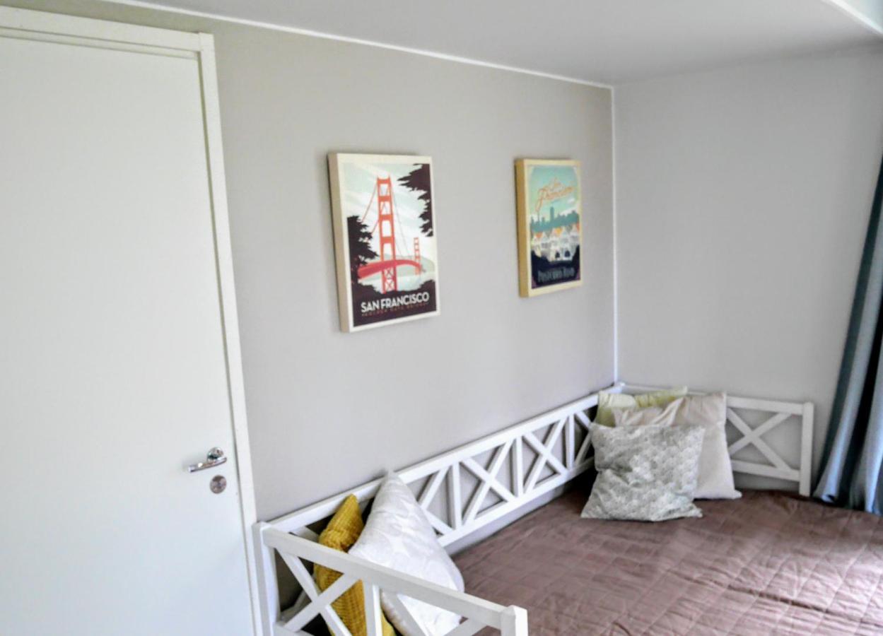 Cozy 4 Person Guesthouse On Quiet Residential Area Όουλου Εξωτερικό φωτογραφία